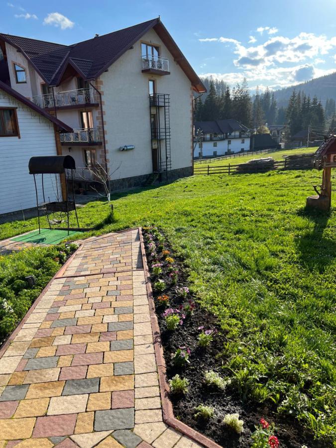 Sadyba U Halyny Sunrise Bukovel Exterior foto